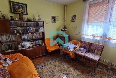 Apartament cu 2 camere circular în Astra - 17