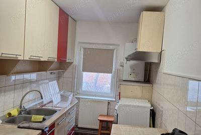 Aparmatent decomandat, 3 camere de inchiriat - 1