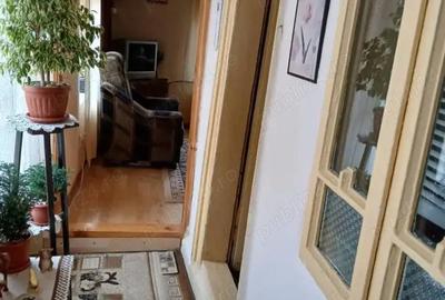 Casă cu 3 camere în Central - 1