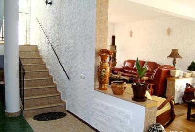 Casă cu 11 camere cu Teren 633 Mp în Clinceni - 16