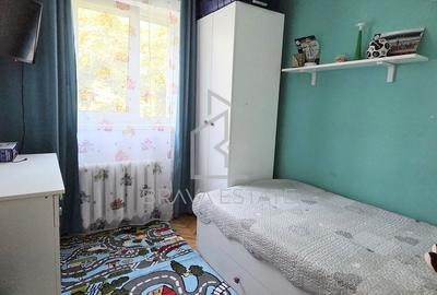 Apartament 3 camere, semidecomandat, mobilat, balcon, Aleea Borșa - 5