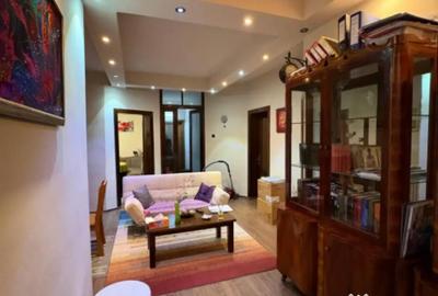 Apartament cu 3 camere decomandat în Central - 5