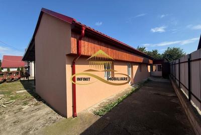 Casa de vanzare in Bacau Saucesti cu potential comercial - 1