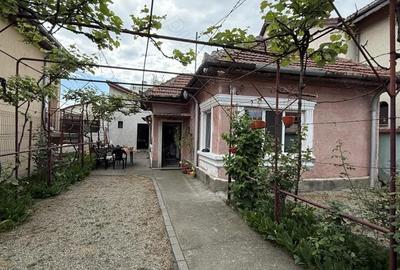 Casă cu Teren 460 Mp în Central - 7