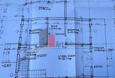 Casa la rosu in Peris - 1