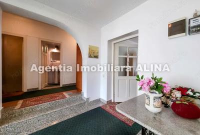 Casă cu 5 camere în Central - 12