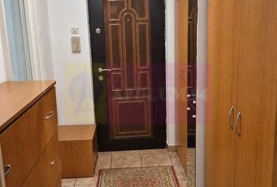 Apartament cu 3 camere semidecomandat în Titan - 9