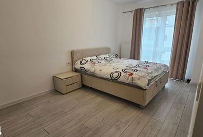 Apartament cu 3 camere în Tractorul - 2