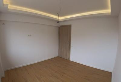 Apartament cu 3 camere decomandat în Costin Georgian - 6
