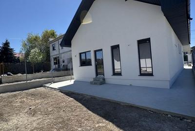 Casă cu 3 camere cu Teren 280 Mp în Valu lui Traian - 6