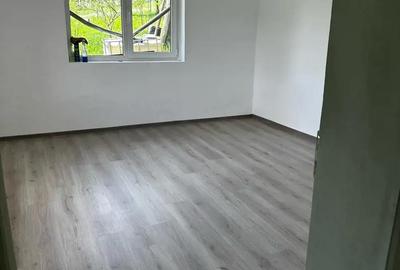 Casă cu 2 camere cu Teren 1000 Mp în Jurca - 6