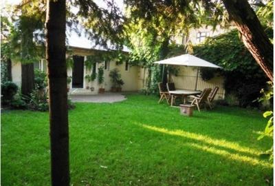 Casă cu 4 camere cu Teren 150 Mp în Vatra Luminoasă