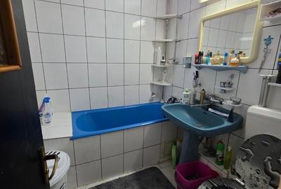 Piata Muncii, 2 minute metrou, stradal pe sos Mihai Bravu, bloc 1982 Piata Muncii, 2 minute metrou, stradal pe sos Mihai Bravu, bloc 1982 - 2