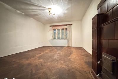 Casă cu 3 camere cu Teren 479 Mp în Central - 6