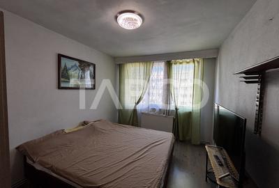 Apartament cu 2 camere semidecomandat, mobilat în Mihai Viteazul