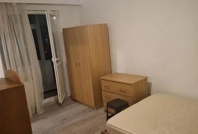 Garsonieră semidecomandată în Podu Roș