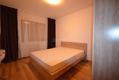 Centru - Tg. Cucu, apartament cu 3 camere modern, lift - 12