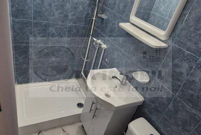 Garsonieră nedecomandată în Baza 3 - 6