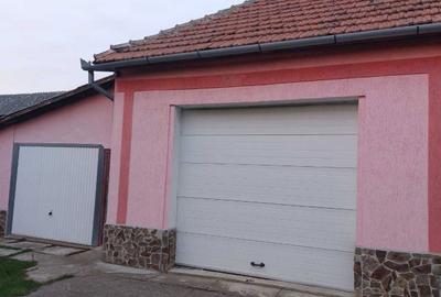 Casă cu 4 camere în Șimian - 7
