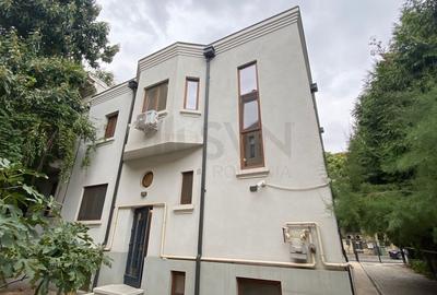 Casă individuală cu 10 camere cu Canalizare în Cotroceni - 18