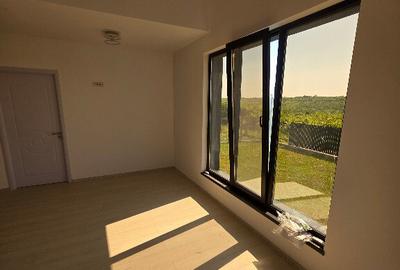 Casa lumina naturala,incalzire in pardoseala,curte superba,Visani,Iasi - 6