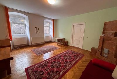 2 camere Piata Brasaai-Centrul Istoric - 1