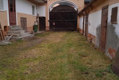 Casă cu 4 camere în Râșnov Romacril - 1