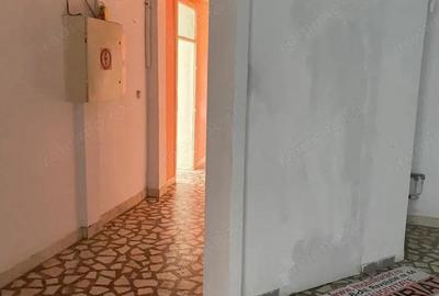 Spațiu comercial, de 132 mp, în Alfa - 5