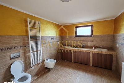Casă cu 8 camere cu Teren 1600 Mp în Mândra - 5