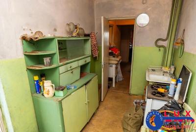 Apartament cu 3 camere decomandat în Pelican - 10