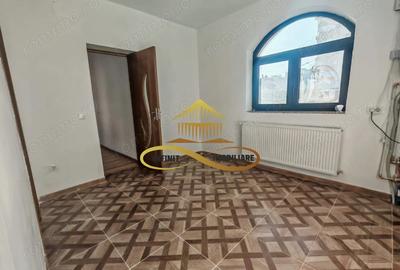 Casa de inchiriat ultracentral | Parter + Etaj separate | - 4