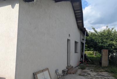 Casă individuală cu 2 camere cu Canalizare în Central - 15