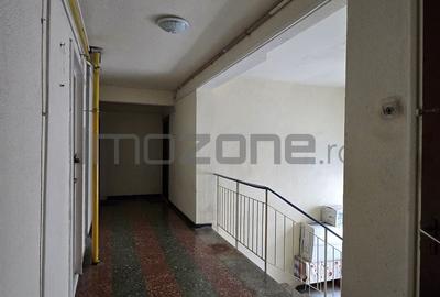 2 CAMERE ^ Plaza Romania ^ decomandat ^ baie cu geam ^ COMISION 0% ^ bloc tip P - 13