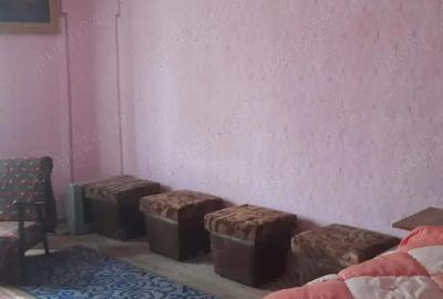 Casă cu 5 camere în Breștea - 3