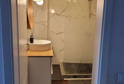 Apartament cu 2 camere semidecomandat în Central - 3