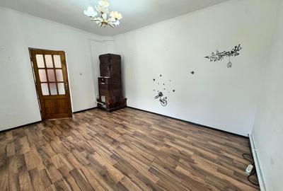 Casă individuală cu 5 camere cu Canalizare în Tunari - 10