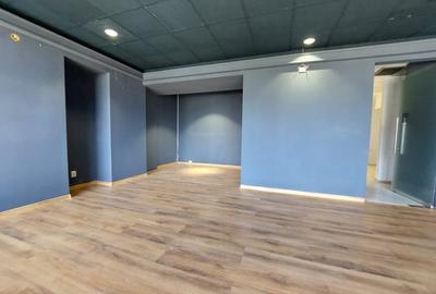 SPATIU COMERCIAL  |  BULEVARDUL MAMAIA  |  DELFINARIU - 14