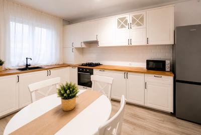 Apartament cu 2 camere semidecomandat, mobilat în Central - 2