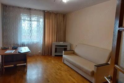 Garsonieră decomandată în Berceni