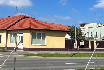 Casă individuală cu 4 camere cu Canalizare în Dacia - 1