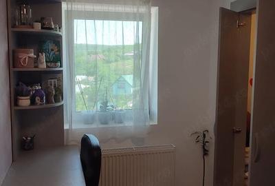 Apartament cu 2 camere decomandat, mobilat în Central - 2