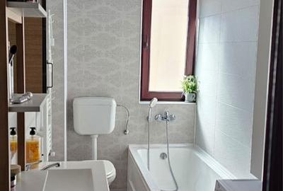 Apartament cu 3 camere decomandat în Pârneava - 5