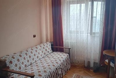 Apartament cu 3 camere decomandat în Micro 21 - 15