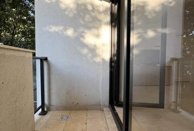 4 camere in cladire moderna cu o curte privata de 42 mp - 2