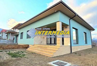 Casă individuală cu 4 camere cu Teren 500 Mp în Micești - 2