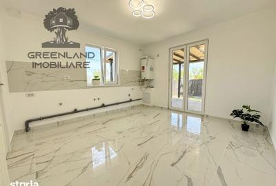 Casă cu 3 camere cu Teren 370 Mp în Bucium - 4