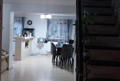 Casă cu 4 camere în Central - 6