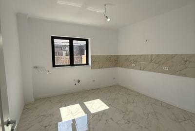 Tunari -  Central * Casa 4 camere - 10
