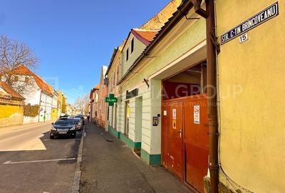 Garsonieră semidecomandată, mobilată în Centrul Istoric - 11