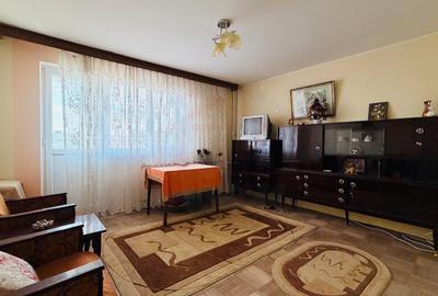 Apartament cu 2 camere decomandat în Micro 19 - 8